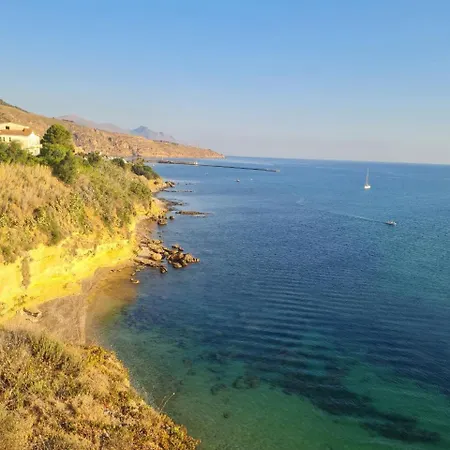 Bed & Breakfast Sol Y Mar E