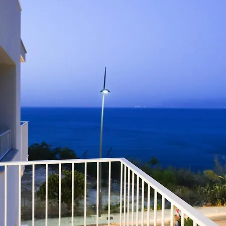 Bed & Breakfast Sol Y Mar E