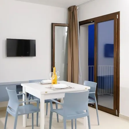 Sol Y Mar E Bed & Breakfast 4*