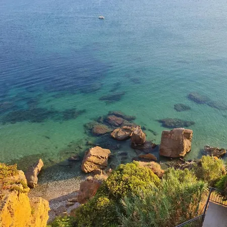 Sol Y Mar E Bed & Breakfast