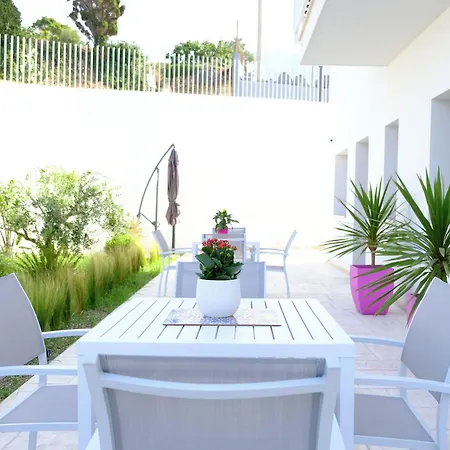 Bed & Breakfast Sol Y Mar E