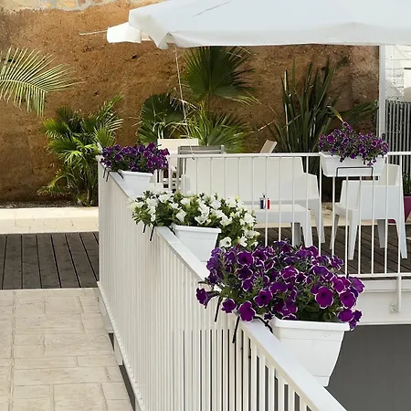 Bed & Breakfast Sol Y Mar E 4*